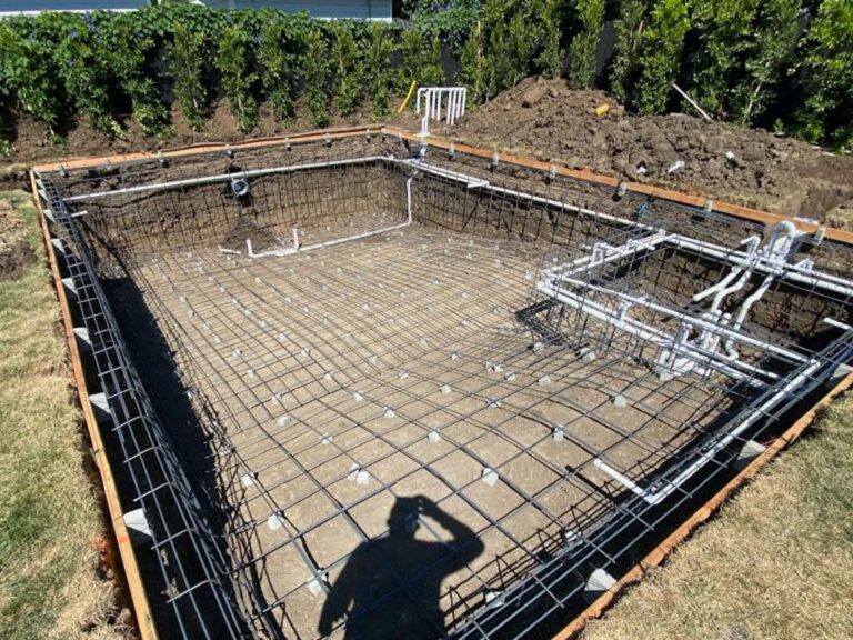 Pools | MG Construction & Decks