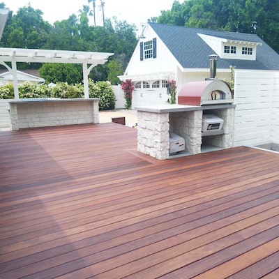Comfortable wooden deck and built-in BBQ