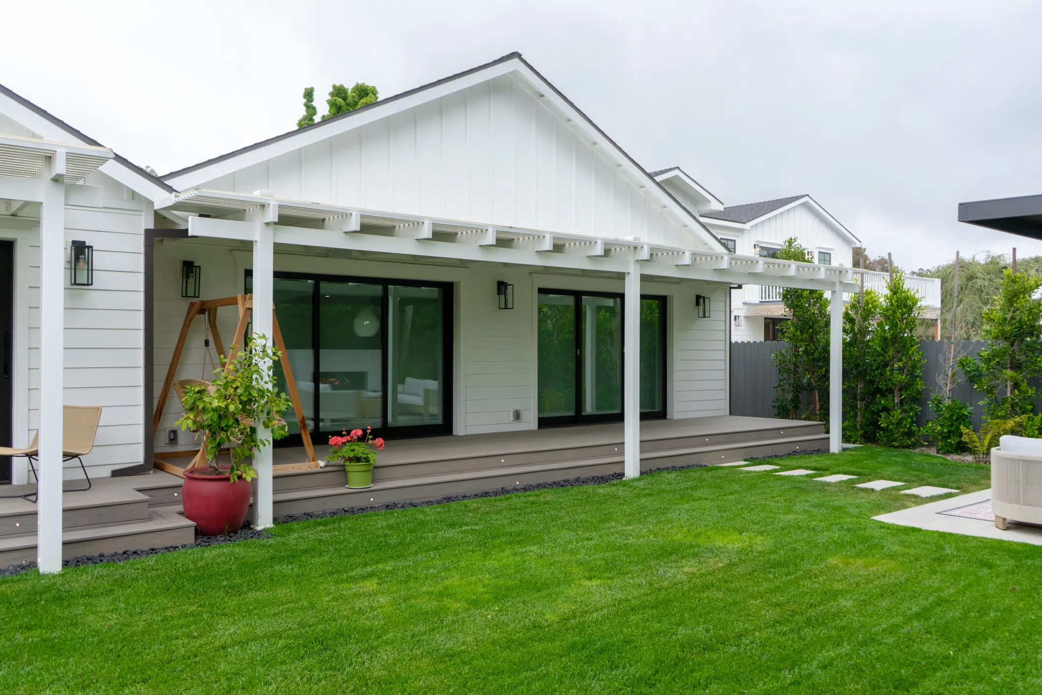 trex-white-house-backyard